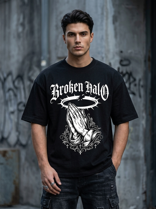 T-Shirt Oversize Broken Halo - Indossata